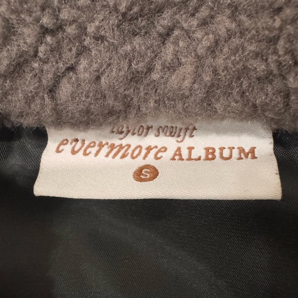 Taylor Swift You're a Cowboy Like Me Jacket - Picture 7 of 16